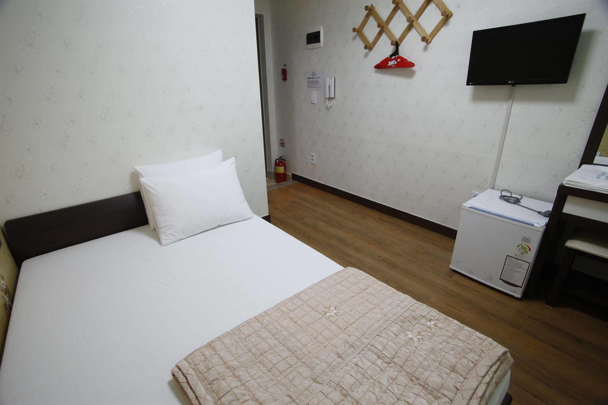 Petercat Hotel Insadong Seoul Ngoại thất bức ảnh